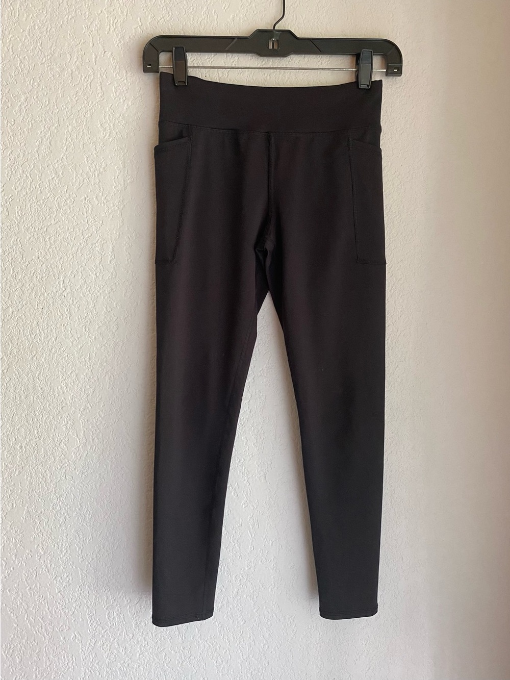 Athletic Works Black Girls' Leggings with Side Pockets